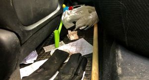 Как отчистить ковер в салоне и сиденья машины от пятен?