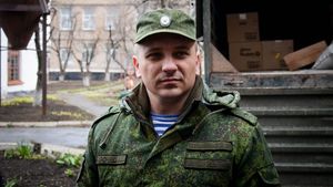 "Я узнавал своих товарищей": полковник ЛНР в интервью рассказал о разгромном ударе "Солнцепека" по Украине