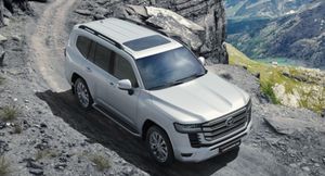 Очередь за новым внедорожником Toyota Land Cruiser 300 растянулась на 4 года