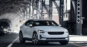 Новый электрокар Polestar 2 представили в продаже