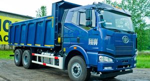 FAW отзывает в России 260 грузовиков для отключения трех огней на крыше