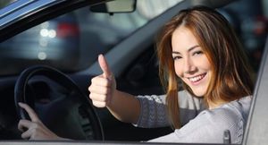 Женщины меньше калечат авто, чем мужчины