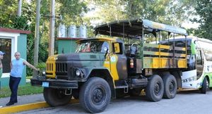 Беларусь отправит на Кубу обновленные моторы для десятков тысяч советских грузовиков ЗИЛ-131