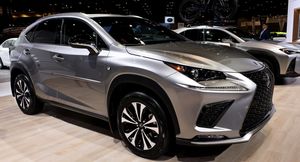 Lexus официально анонсировал старт продаж нового NX 2021 на автосалоне в Чэнду