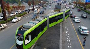 Трамбус ART — уникальный трамвай для города
