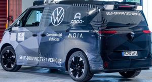 Volkswagen представил беспилотный минивэн на электрическом приводе