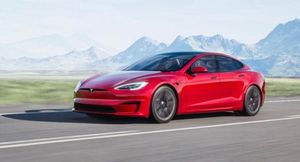 Tesla Model S Plaid побила рекорд Нюрбургринга среди серийных электромобилей