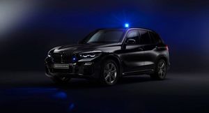 BMW представила первый в мире гибридный бронированный кроссовер на базе BMW X5