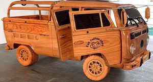 В сети показали точную деревянную копию культового Volkswagen
