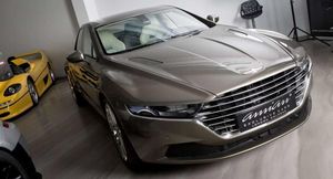 За огромный Aston Martin Taraf просят 1,17 миллиона долларов
