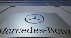 Из-за дефицита чипов клиенты Mercedes-Benz ждут поставок более года