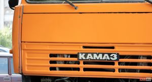 КАМАЗ запустил в Казахстане производство магистральных тягачей