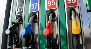 В Новом Уренгое водители переходят на бензин из-за подорожания газа