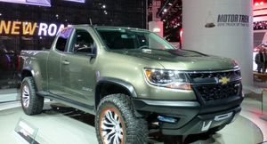 В Сети показали первые фотографии Chevrolet Colorado ZR2 нового поколения