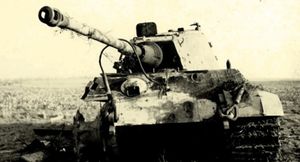 «Королевский Тигр»: Какие отечественные орудия могли поразить немецкий танк