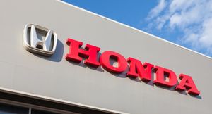 Honda начал продавать автомобили в Японии в онлайн-режиме