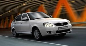 Автолюбитель доработал электрическую печку Lada Priora