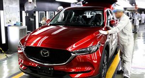 Компания Mazda сократит производство на двух заводах в Японии