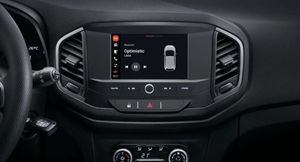 Lada XRay получила мультимедийную систему EnjoY