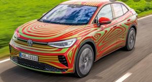 Volkswagen начал тестировать новый ID.5 GTX 2022 на трассе Нюрбургринг