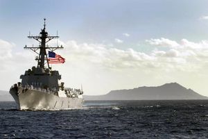 «Надо бить на поражение»: Военный эксперт предложил «проучить» корабли НАТО, нарушающие российскую границу