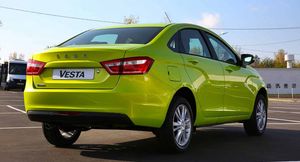 «АвтоВАЗ» вновь сэкономил на Lada Vesta, но не сделал ее дешевле