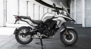 Benelli готовит новый байк TRK 702 с 700-кубовым мотором как конкурента Yamaha Tracer 7