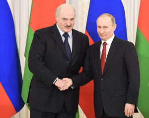 Ко мне в намордниках не ходят! Лукашенко устроил антипутинский спектакль