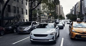 Владельцы Polestar 2 получат два года бесплатной быстрой зарядки через сети Electrify America