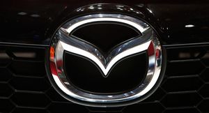 В Сети появились первые изображения нового кроссовера Mazda CX-60