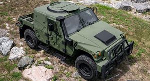 В США представили лёгкий тактический автомобиль Humvee 4×4 NXT 360