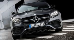 Компания Mercedes-Benz представила новый родстер AMG SL