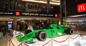 В Джидде построили болид Формулы-1 из Lego, установив новый рекорд