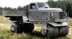 ТОП-6 сумасшедших автомобилей СССР: самые странные эксперименты