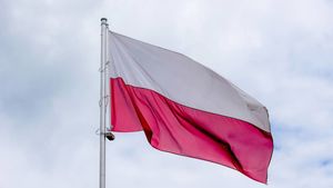 Политсоветник Маркелов: ЕС будет терпеть выходки Польши ради единства