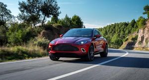 Кроссовер Aston Martin DBX стал самой популярной моделью бренда