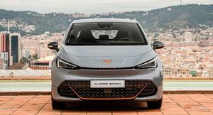 Новый CUPRA Born представляет передовую технологию подключения