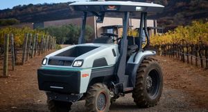 CNH Industrial получила эксклюзив на технологии электрификации Monarch Tractor