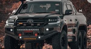 Рамный Land Cruiser превратили в 6-колесный пикап