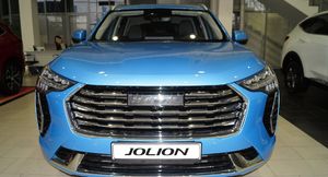 Китайский кроссовер Jolion продается по цене Lada Vesta Cross