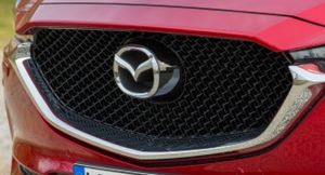 Марка Mazda представила новый кроссовер Mazda CX-50 2022 года