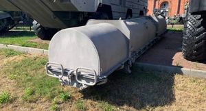 «Точка-У»: военный комплекс с контейнером для перевозки и защиты ракет