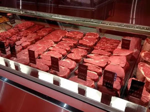 В Совфеде РФ подвергли критике решение правительства открыть рынок для бразильской свинины 