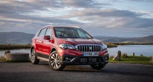 Спортивную версию нового Suzuki S-Cross показали на первых фото: она станет конкурентом Volkswagen Tiguan R