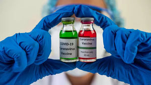 Запад промахнулся: вакцины от COVID-19 не помогают?