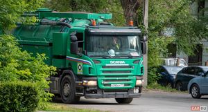 На шасси Scania в России построили двухосный бункеровоз