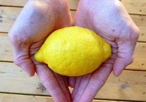 13 способов использования лимона, который пригодится не только на кухне