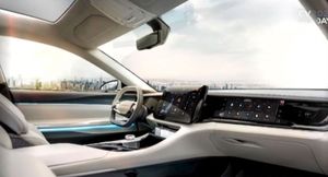 Концепт Chrysler Airflow EV может появиться в 2024 году как соперник Ford Mustang Mach-E