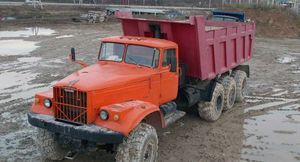 Чудо-грузовик в продаже: КрАЗ-лаптежник, переделанный в четырехосный самосвал
