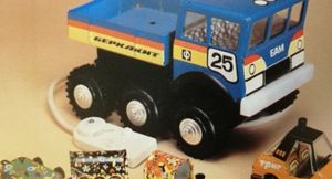 Об этом игрушечном грузовике мальчишки в СССР могли только мечтать, а сегодня за ним гоняются коллекционеры